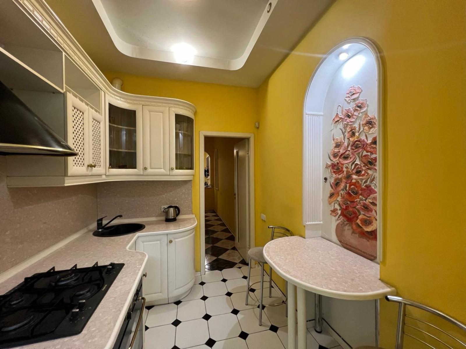 Apartment Near Gulliver Киев Екстериор снимка
